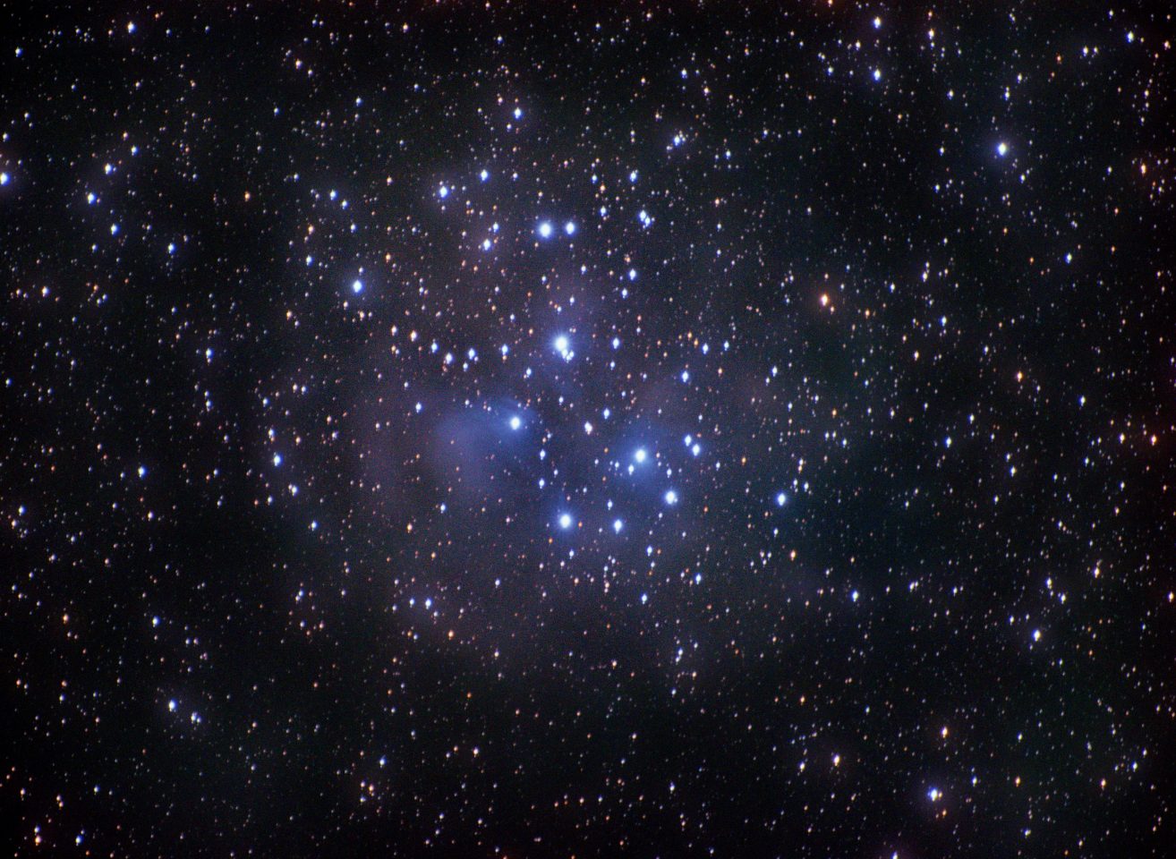 Sieben Schwestern / Plejaden M45 ad astra